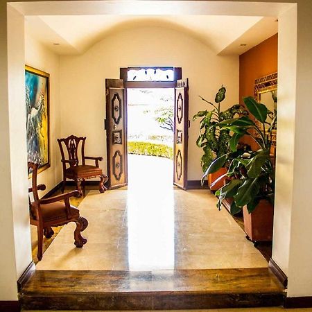 Hotel Boutique Villa Casuarinas Cali Exterior photo